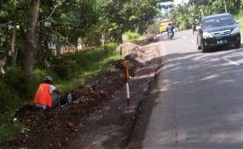 Hati-hati, Pelebaran Jalan Padaherang arah Pangandaran