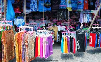 Libur Lebaran, Omset Penyuplai Baju Pantai Capai 1,2 Milyar