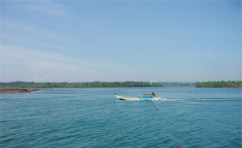 Pantai Bojongsalawe, Keindahan yang Terlupakan