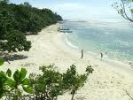 Pesona di Tengah Teluk Pangandaran