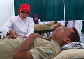 Warga Antusias Donor Darah