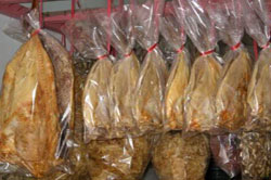 Central Oleh-oleh Ikan Asin Jambal Roti