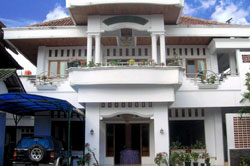 Sandaan Hotel