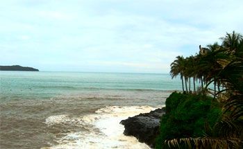 Pesona Pantai Palataran Agung dan Pantai Karapyak