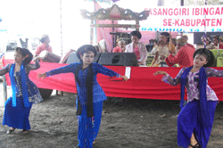 Mengenal Budaya Ronggeng Gunung