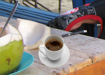 Secangkir Kopi dan Sebatang Rokok