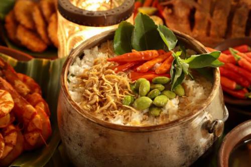 6 Tips Memasak Nasi Liwet agar Menghasilkan Rasa yang Lezat dan Gurih