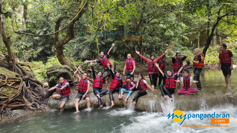 7 Alasan Penting Kamu Perlu Memilih Paket Wisata Saat Berlibur