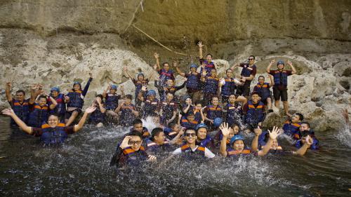 Hilangkan Stres Rutinitas Pekerjaan, Yuks Body Rafting di Sungai Ciwayang Pangandaran