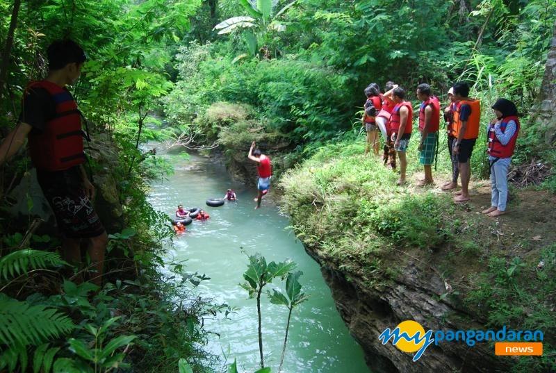 Rafting Goa Lanang, Wisata Air di Pangandaran Selain Pantai