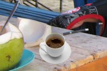 Secangkir Kopi dan Sebatang Rokok