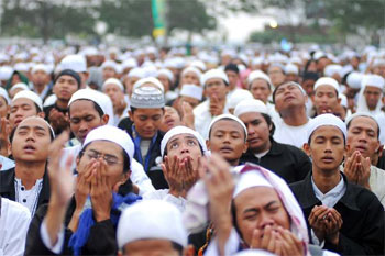 Ansor Bersholawat Bersama Djarum Coklat