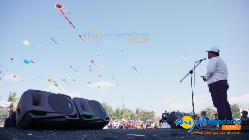 Dokumentasi Foto Kemeriahan Pangandaran International Kite Festival 2019