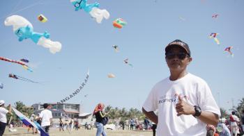 Dokumentasi Foto Kemeriahan Pangandaran International Kite Festival 2019