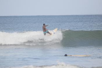 Dokumentasi Surfing Sebagai Kegiatan Balawista Pangandaran Saat PPKM