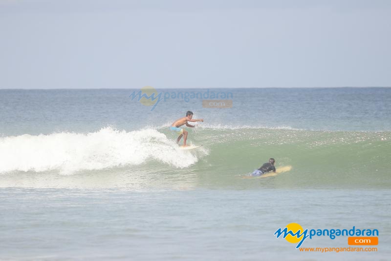 Dokumentasi Surfing Sebagai Kegiatan Balawista Pangandaran Saat PPKM