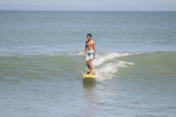 Dokumentasi Surfing Sebagai Kegiatan Balawista Pangandaran Saat PPKM