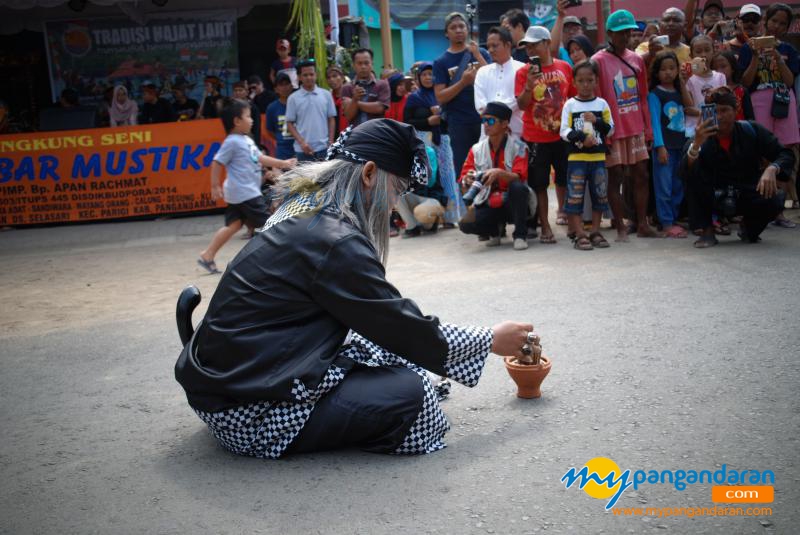 Hajat Laut  Tradisi Masyarkat Basisir Pangandaran 2018