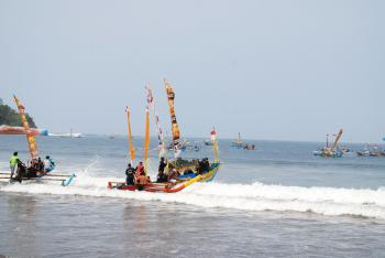 Hajat Laut  Tradisi Masyarkat Basisir Pangandaran 2018