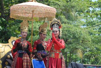 Karnaval Budaya Dalam Rangka MIlangkala ke-6 Kabupaten Pangandaran 