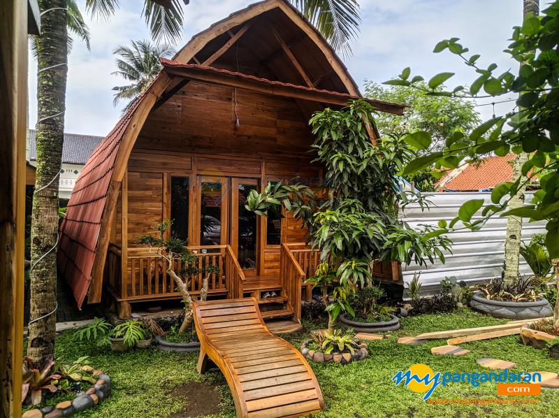 Kolam Renang Banyu Urip dan Rumah Joglo Pangandaran