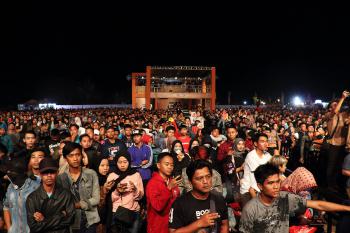 Konser Armada dan Bella Nova di Pangandaran