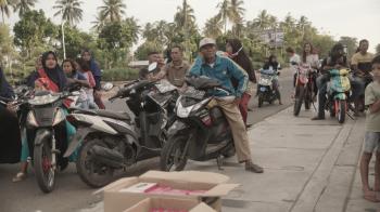 Ngabuburit Sambil Dangdutan di Grand Pangandaran