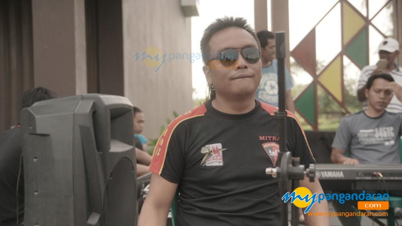 Ngabuburit Sambil Dangdutan di Grand Pangandaran