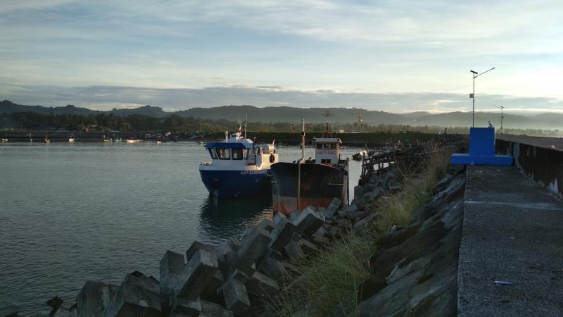 Panorama Sunrise Pelabuhan Cikidang Pangandaran 