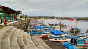 Senja diPelabuhan Cikidang Pangandaran