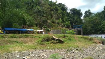 Serunya Berenang di Matras