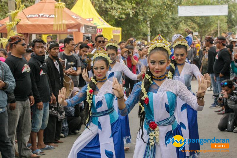 Tradisi Hajat Laut 2019 Masyarakat Basisir Pangandaran