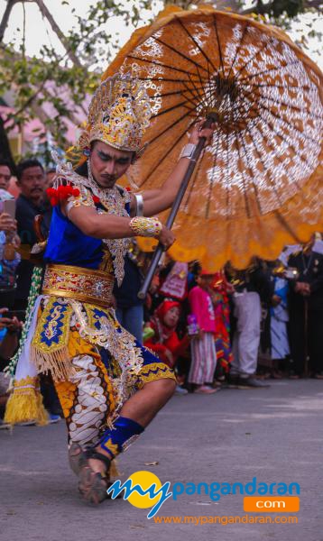 Tradisi Hajat Laut 2019 Masyarakat Basisir Pangandaran