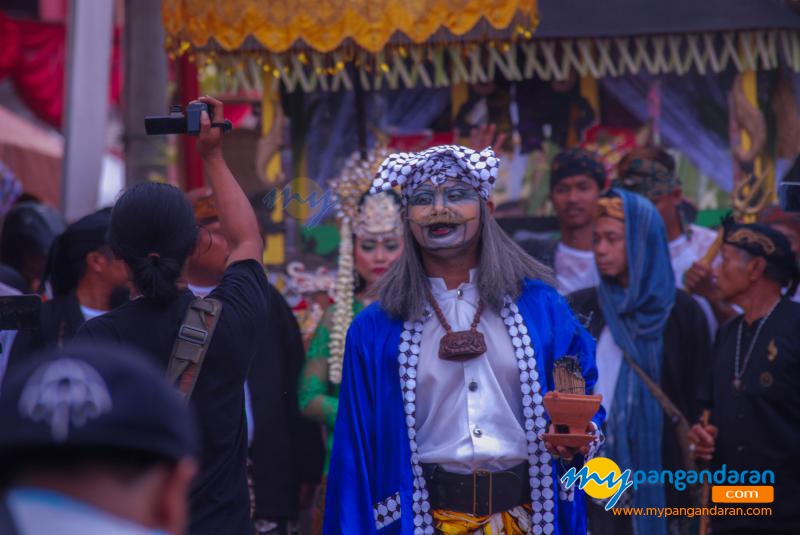 Tradisi Hajat Laut 2019 Masyarakat Basisir Pangandaran