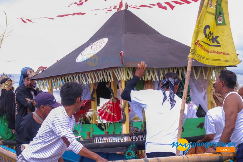 Tradisi Hajat Laut 2019 Masyarakat Basisir Pangandaran