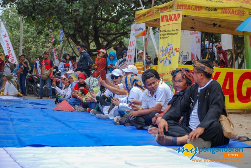 Tradisi Hajat Laut 2019 Masyarakat Basisir Pangandaran