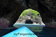 Jelajahi Pantai Pangandaran, Melihat Lebih Dekat Cagar Alam Dari Atas Perahu