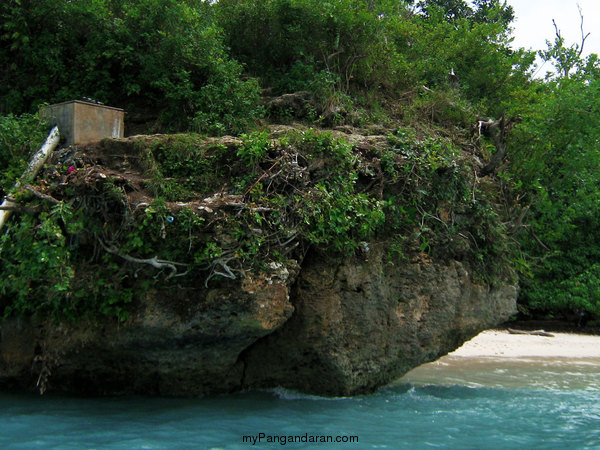 Jelajahi Pantai Pangandaran, Melihat Lebih Dekat Cagar Alam Dari Atas Perahu