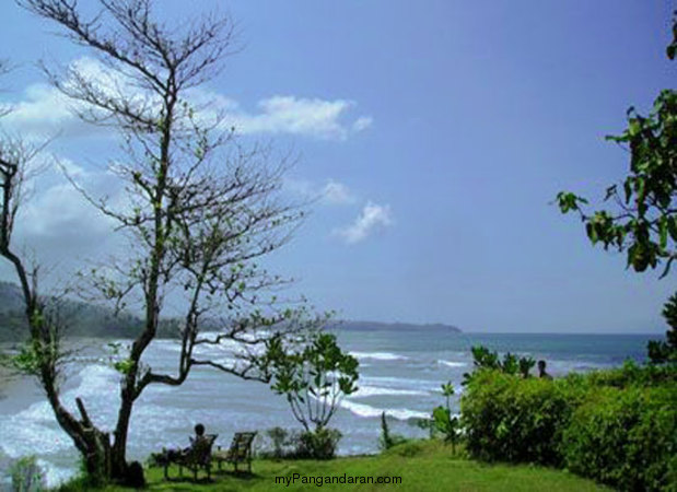 Intip Panorama Alam Pantai Karang Nini