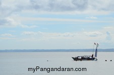 Pasir Putih Pangandaran dalam Lensa