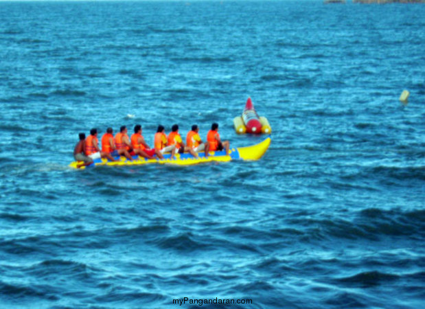 Fun Game di Pantai Pangandaran