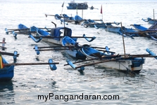 Perahu Nelayan Merana, Tertambat di Pinggir Cagar Alam