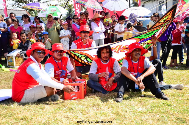 Pangandaran Internation Kite Festival 2011 Dalam Lensa