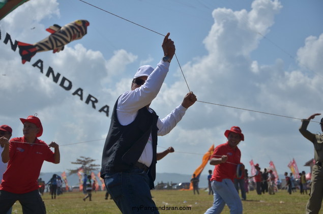 Pangandaran Internation Kite Festival 2011 Dalam Lensa