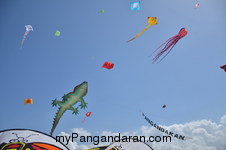 Pangandaran Internation Kite Festival 2011 Dalam Lensa