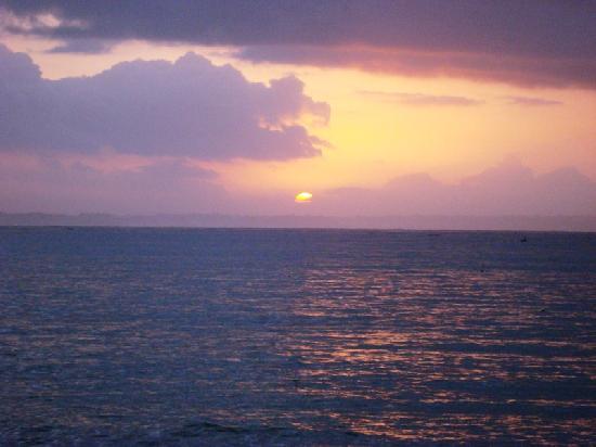 Matahari Terbit di Langit Pangandaran