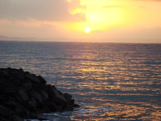 Matahari Terbit di Langit Pangandaran