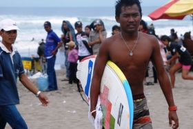 Volcom Gelar Surfing Contest di Pantai Bulak Laut Pangandaran