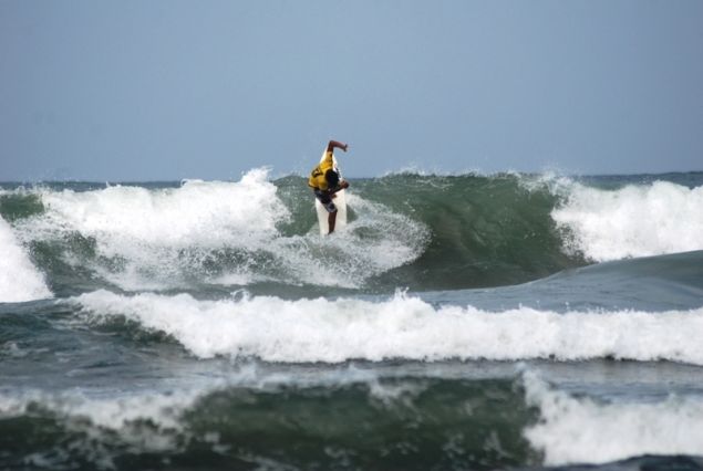 Volcom Gelar Surfing Contest di Pantai Bulak Laut Pangandaran