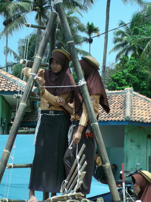 Kegiatan Lomba Tingkat II Kwarting Pangandaran Di Pelabuhan Cikidang